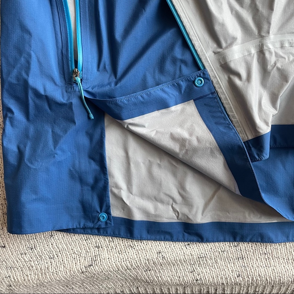 Patagonia Men’s Storm Racer Jacket - Picture 6 of 14